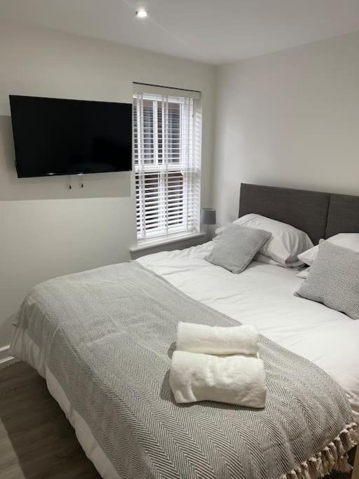 Luxury Town Centre Apartment Walking Distance To Rsc Theatre 스트렛포드-어폰-에이본 외부 사진